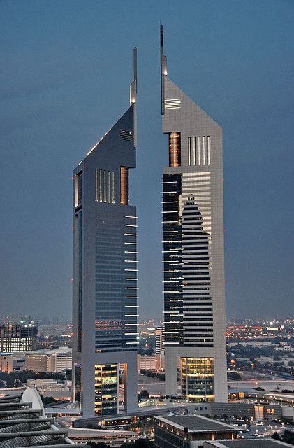 تور دبی هتل جمیرا امارات تاورز